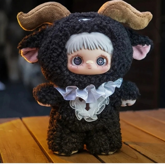 MayMei Dark Forest Series Plush Blind Box- AXEL BLACK - NIB - Picture 1 of 5